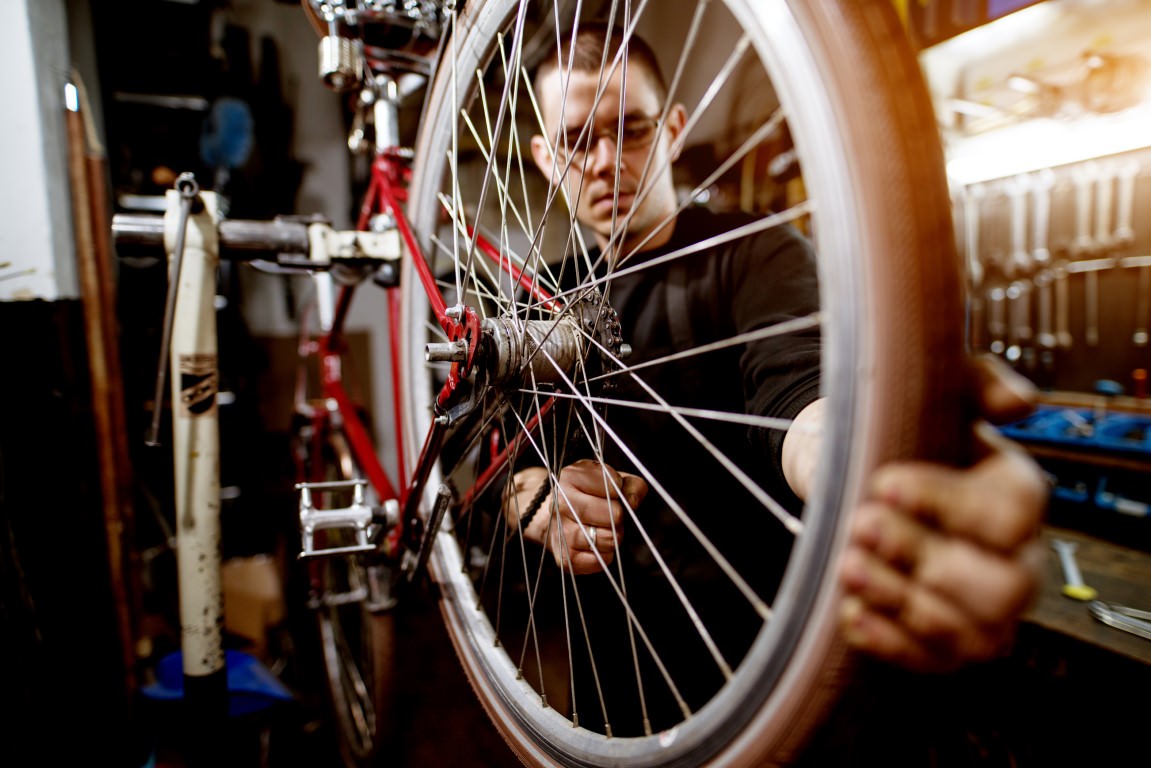 Wobbly back bike clearance wheel